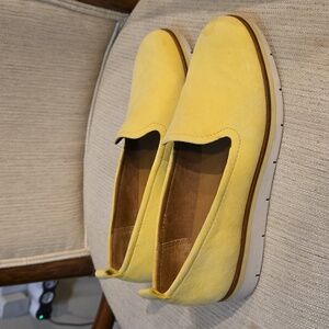 Caslon Hadley Leather Flat Loafer Slip On Comfort Shoes Yellow Suede Size 7
